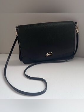 Freshly Picked Classic Crossbody Bag - Ebony Black - Mom/Lifestyle Purse